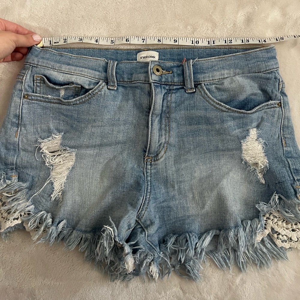 Sneak Peek Shorts